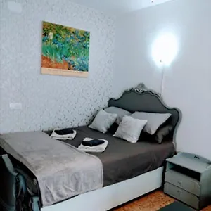 https://some-shades-of-grey.hotelsinnerja.org