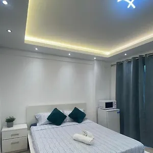 https://appartament-sea-view-torremolinos-centro.hotelsinnerja.org